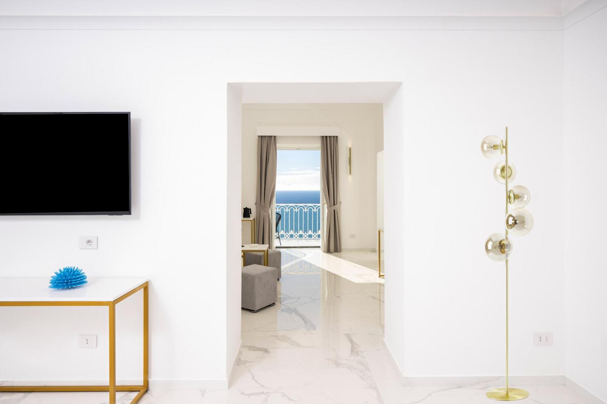 Gianlica Suites Positano Extérieur photo